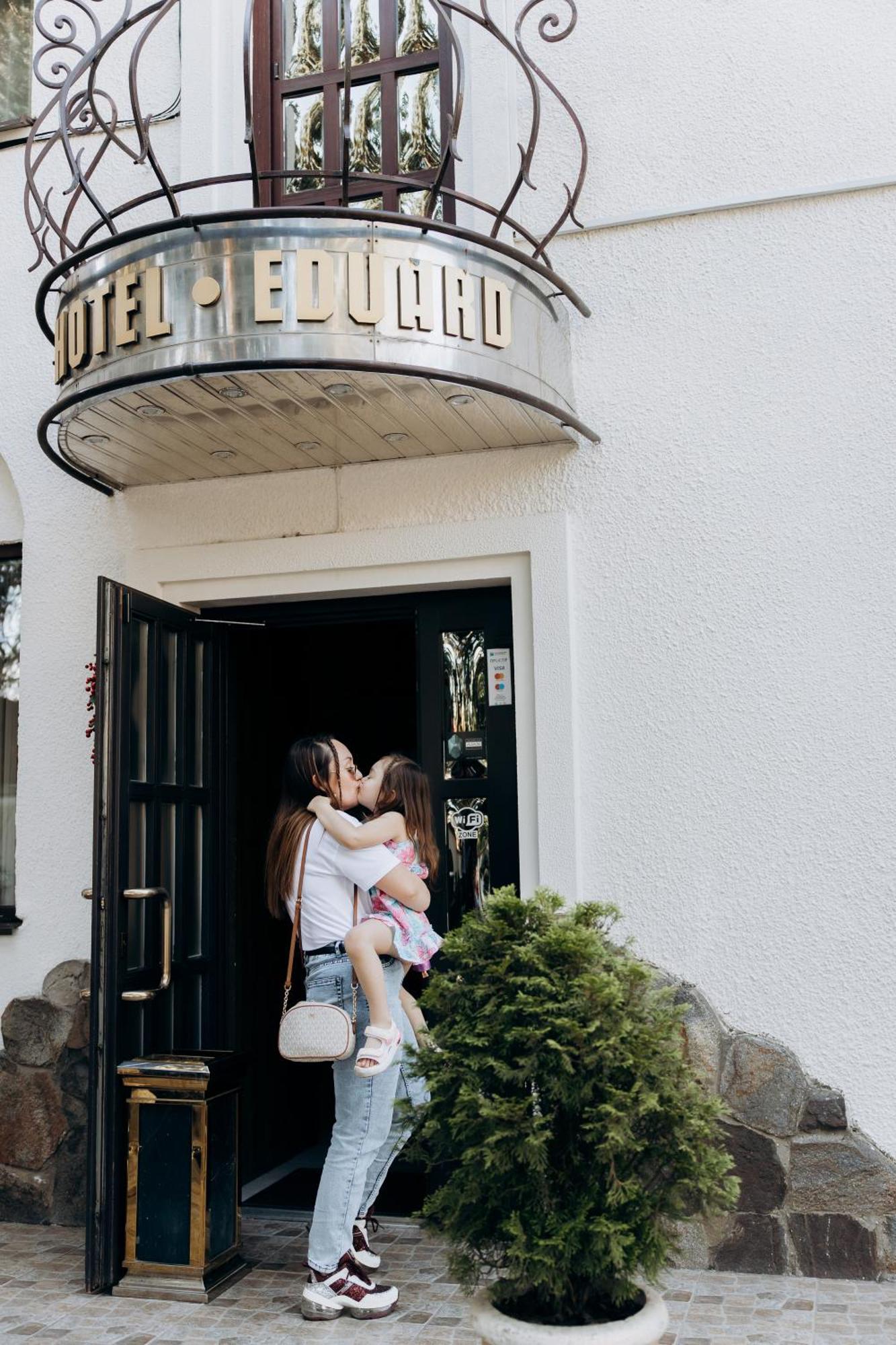 Eduard Hotel 우주고로트 외부 사진